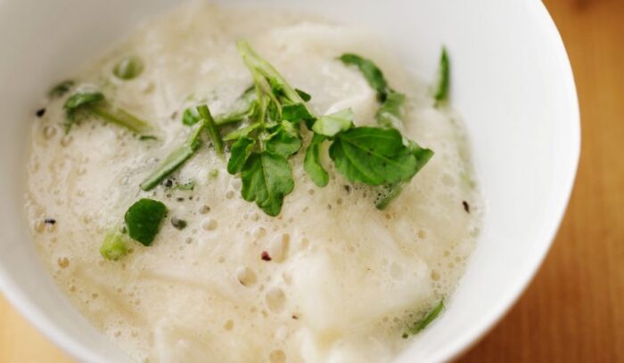 夏バテ気味の胃袋に「ズズズのサラダ」