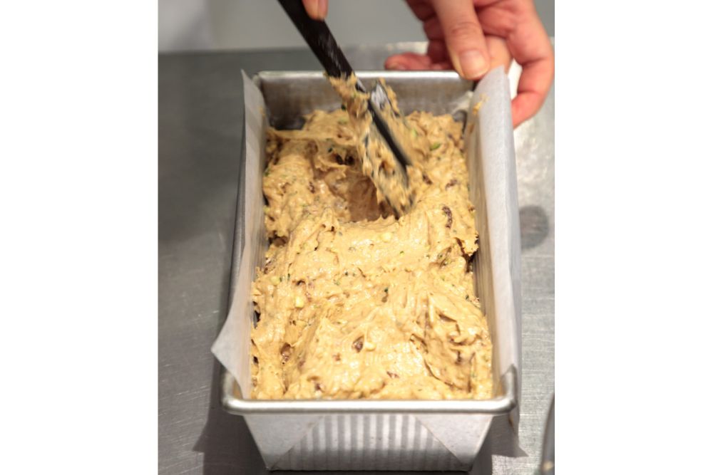 生地を流し込む