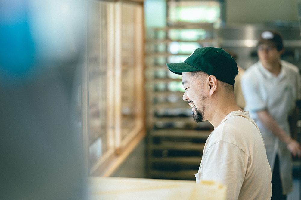 レシピは所詮レシピ。そこにどう作り手のアイデンティティを入れるか、意味を持たせるかが大事だと気づいた。「スピリチュアルだ、と真鍋には笑われますが」