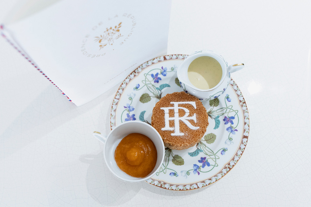 エリゼ宮の向かいにフランス菓子の魅力を堪能できるカフェが誕生