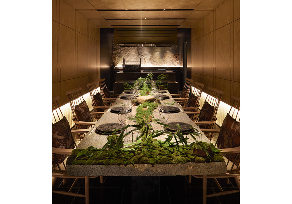 「シェフズテーブル by Katsuhito Inoue」の空間