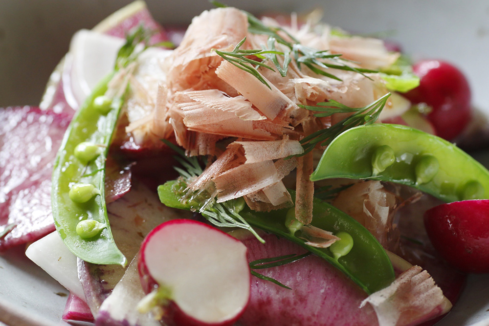 和洋中問わず使える！新感覚かつおだし「かつおオイル」活用術