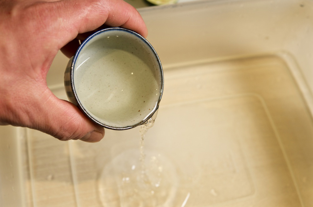 ３％濃度の塩水を作る