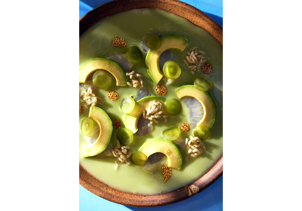 ヒラメとアボカドのティラディート