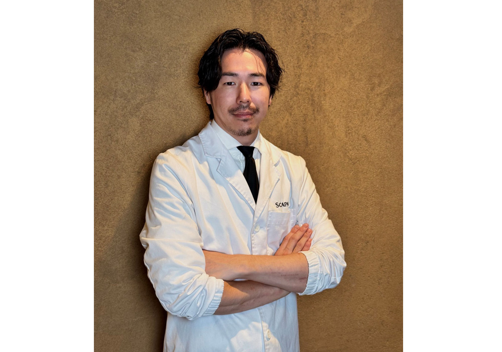 シェフの桑原孝一氏