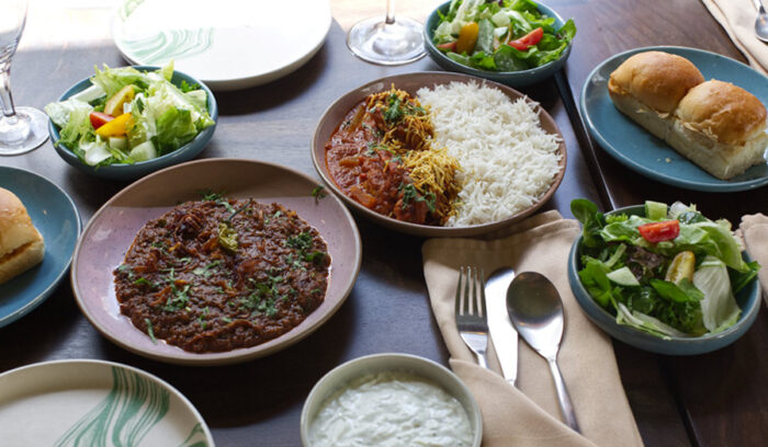 インド系移民増加で空前のブーム。インド28州の料理やカクテルが楽しめる店