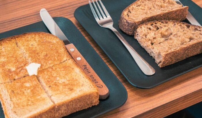 「国産小麦」のその先へ。地元の畑とパンをつなぐ、愛知のローカル製粉所