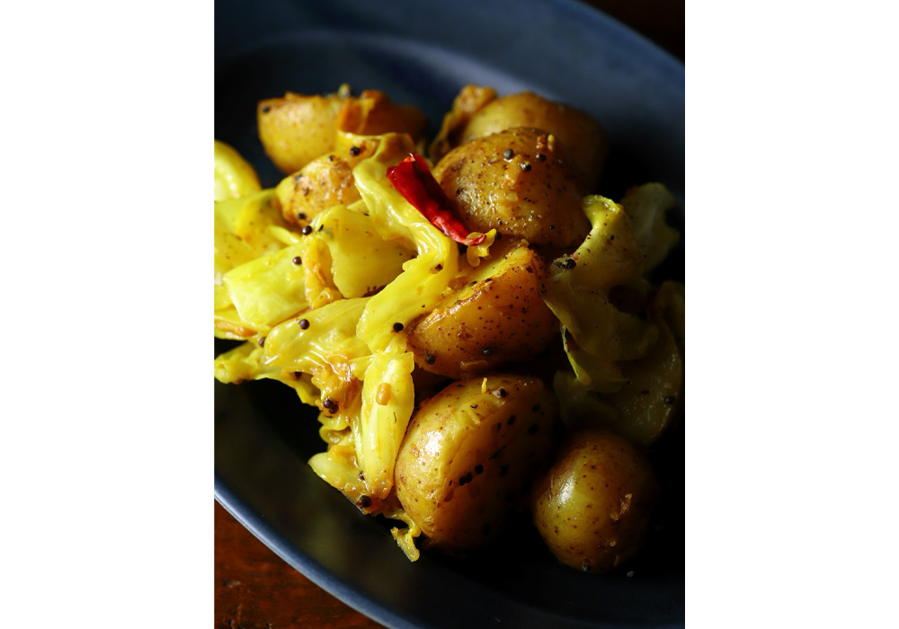 ジャガイモのスパイス炒め