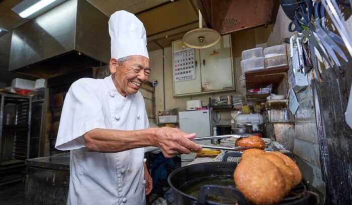 78歳。「お客さんが待ちゆうと思ったら、日々の歯車が勝手に回転するがよ」