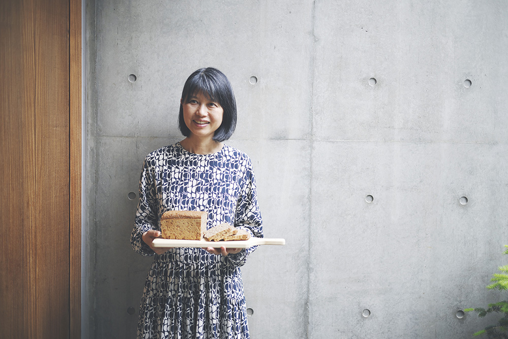 パン職人が熱い視線を注ぐデンマークのライ麦パン「ロブロ」の伝道師　くらもとさちこ