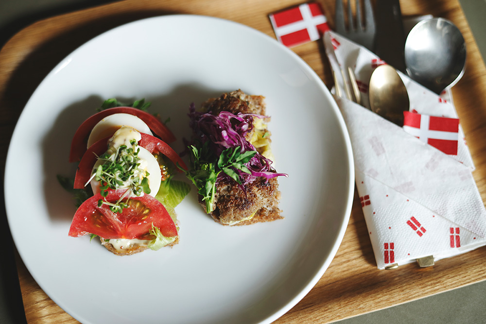 ロブロのオープンサンドイッチ