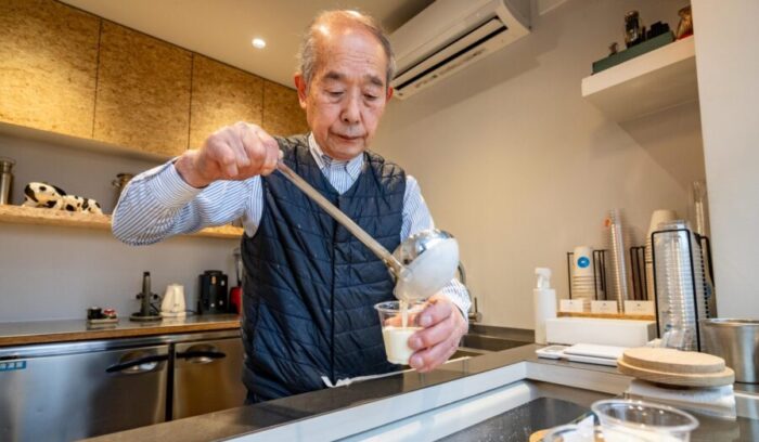 80歳。「匿名にならざるを得ないミルクの名を、もっと世に知らせたい」