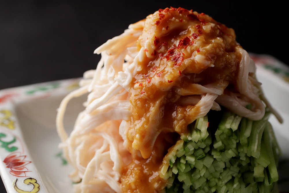 煎りたての香ばしさと濃厚なコク「練りゴマ」