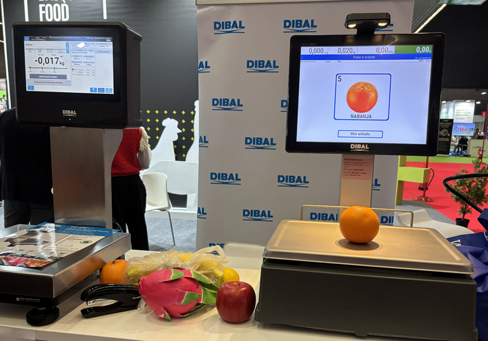 商品を置くだけでＡＩが画像解析して商品判別と計量を行ない、価格を算出