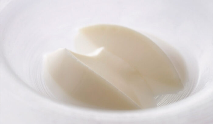 夢心地になる風味と食感「杏仁豆腐」