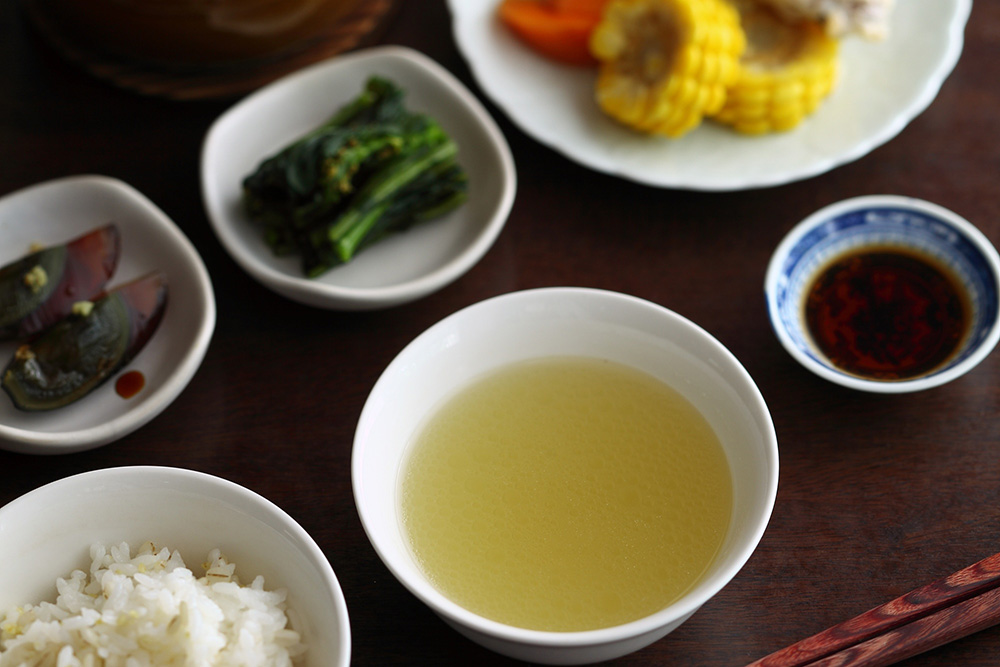 エネルギーの巡りを高める「夏の薬膳 トウモロコシのスープ」