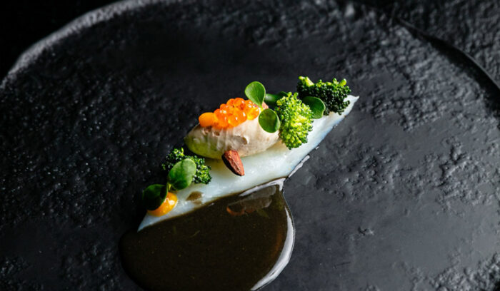 料理人とパティシエの視点を併せ持つ、次世代デュオのクリエイションに注目！