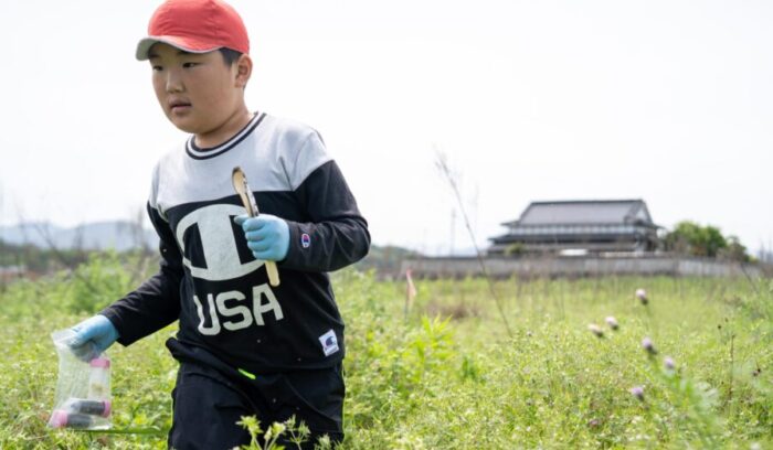 さぁ野原で酵母を見つけよう！僕らの土地からパンが生まれる。