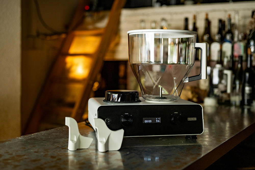 2025年９月下旬発売予定のBRENCのニーダー