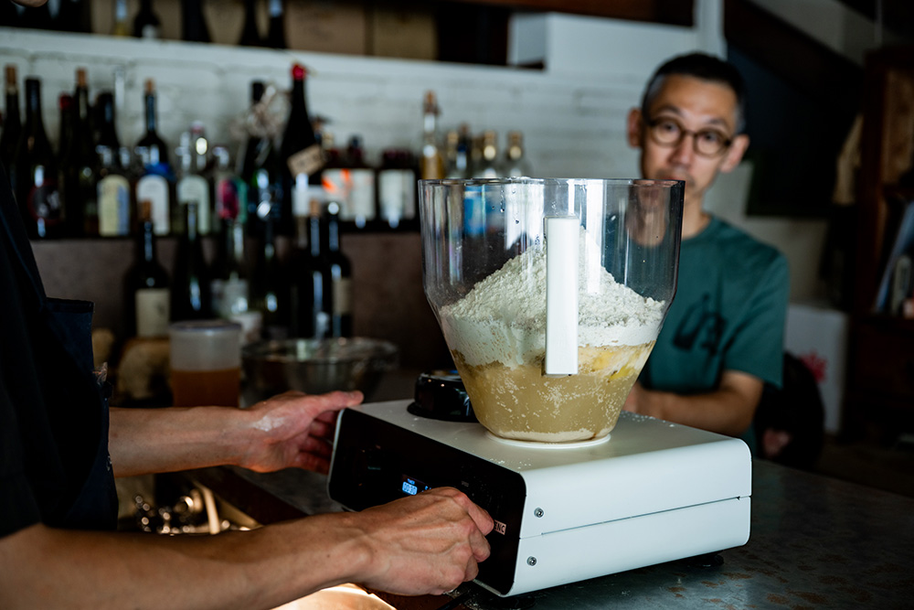 超低速でやさしくこねられるのがBRENCの良いところ