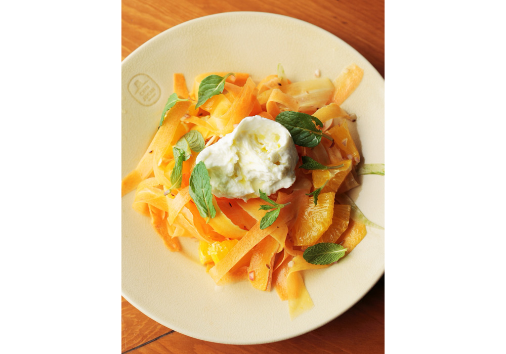 ニンジンとネーブルオレンジのサラダ