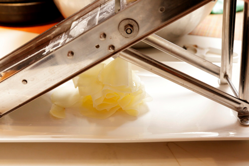 ［２］１㎜厚にスライスする