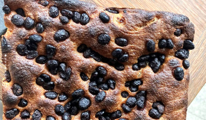 リジェネラティブ農業で育てる穀物で、超加工食品に対抗する人気ベーカリー