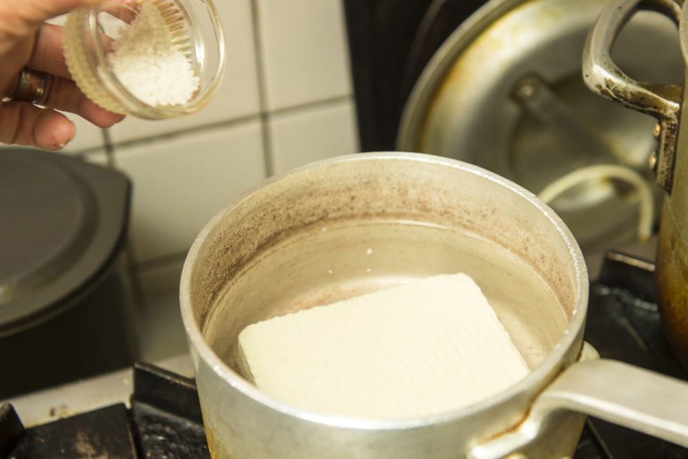 ［１］煮汁を用意