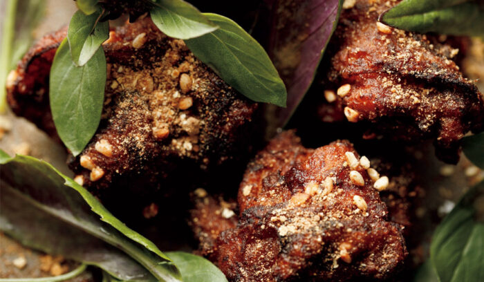 アジアが香るカリッとジューシーな唐揚げ「スパイシークリスピーチキン」