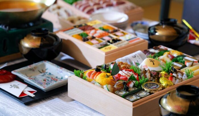 京都・下鴨茶寮「おせち2026」全12種類が発売。創業170年の老舗が届ける祈りの重。<br />
