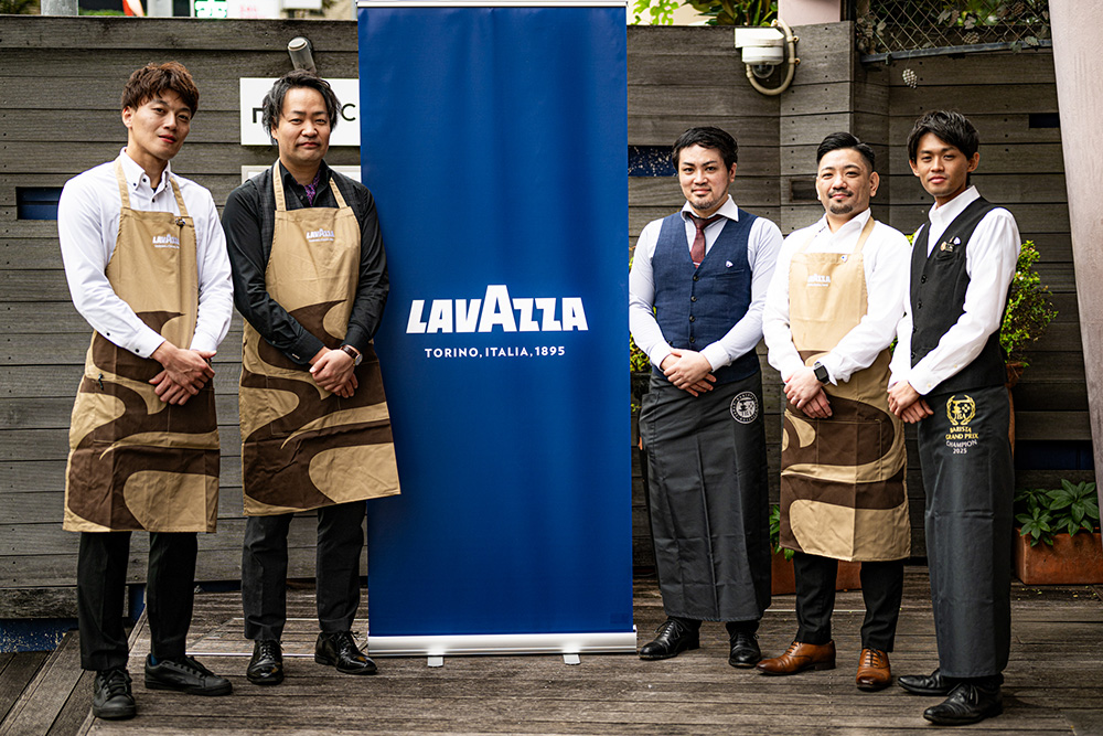 新時代のバリスタの表現を競う。トリノへのチケットを賭けた５人の戦い