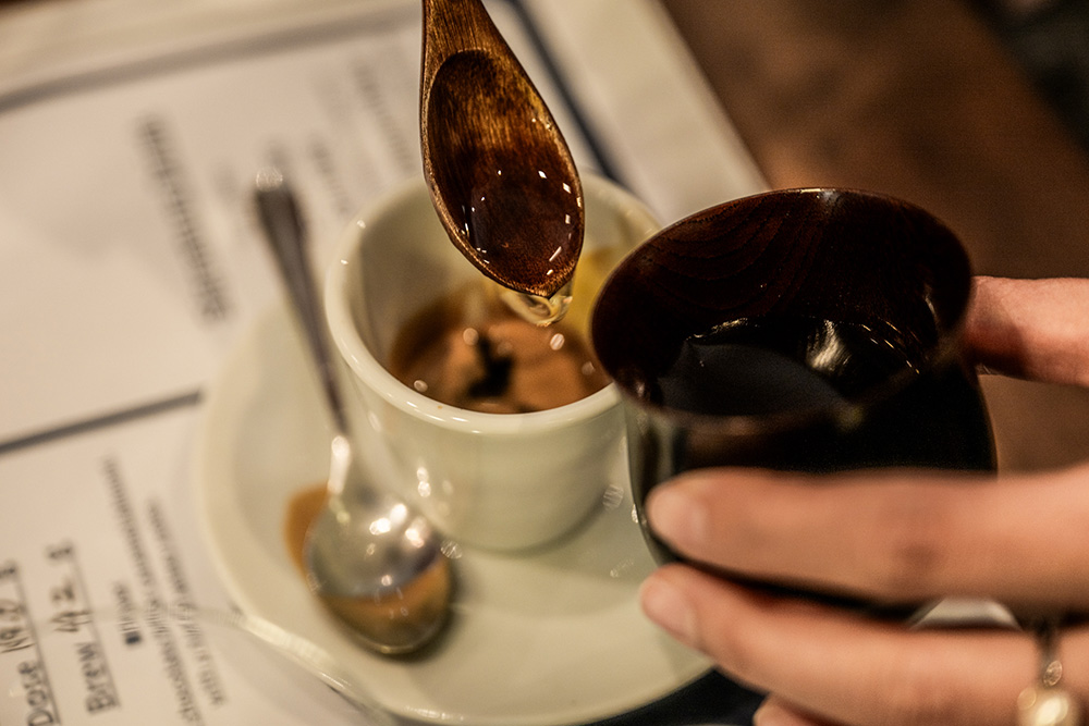 奄美大島産の「花見糖」