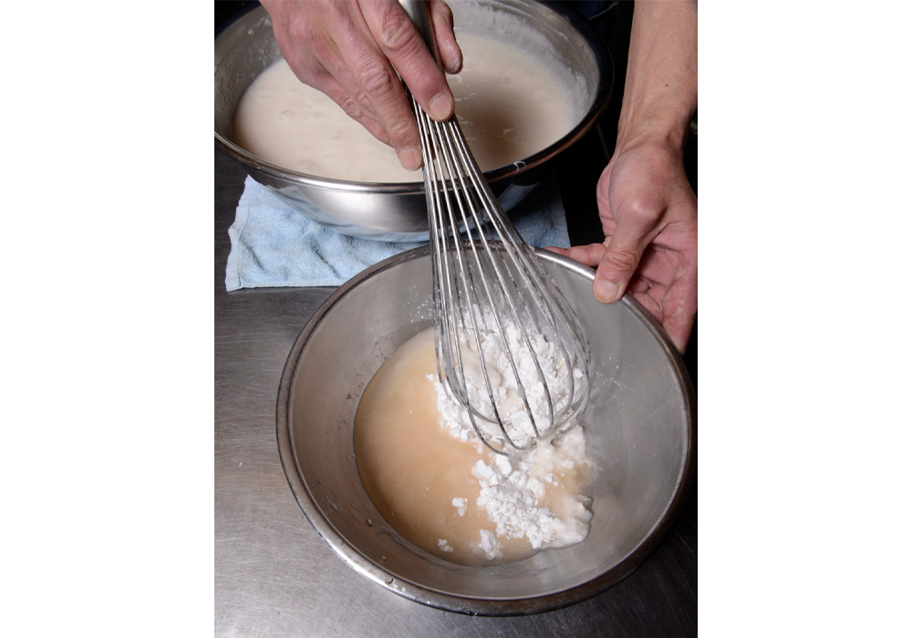 ［５］片栗粉を溶かす