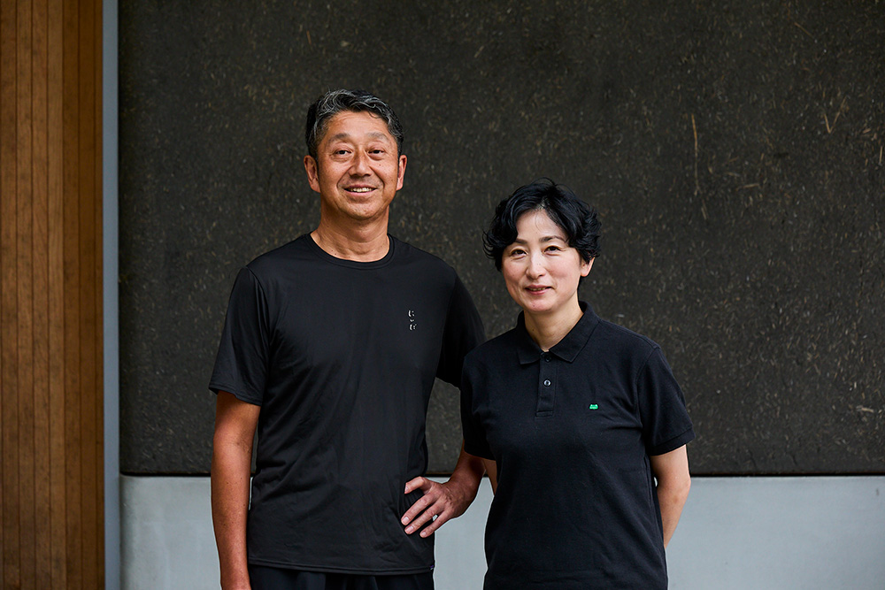 仁井田穏彦さん・真樹さん夫妻