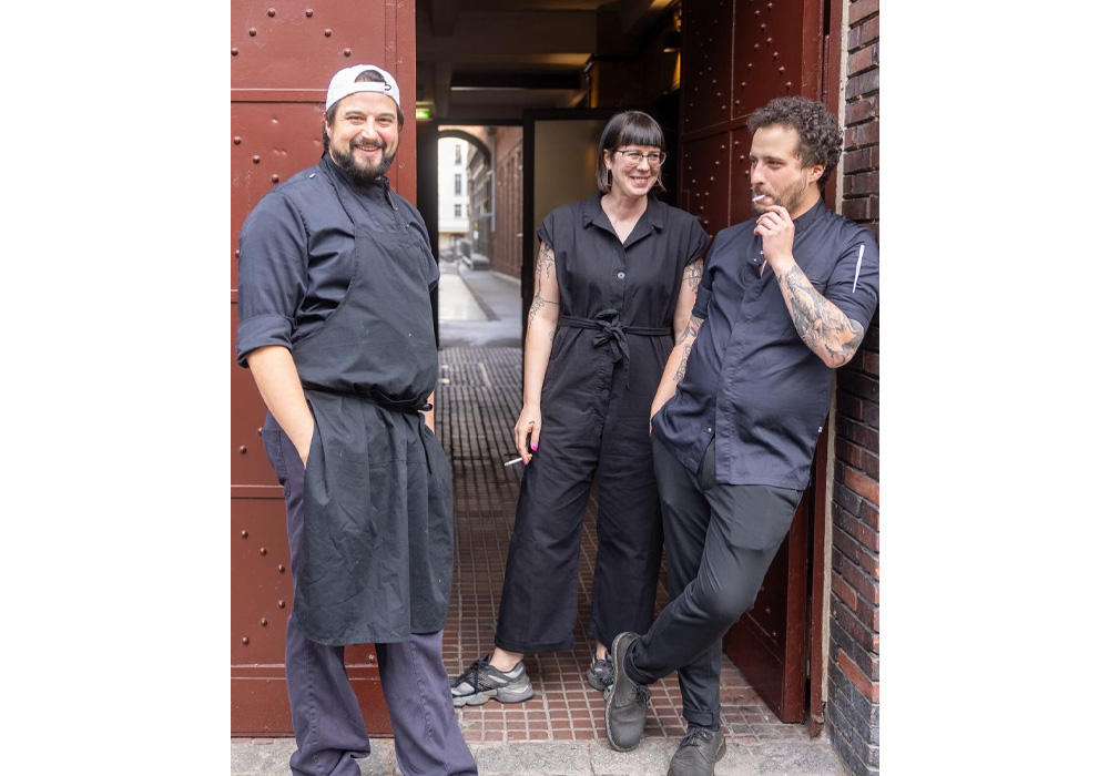 シェフとスタッフ