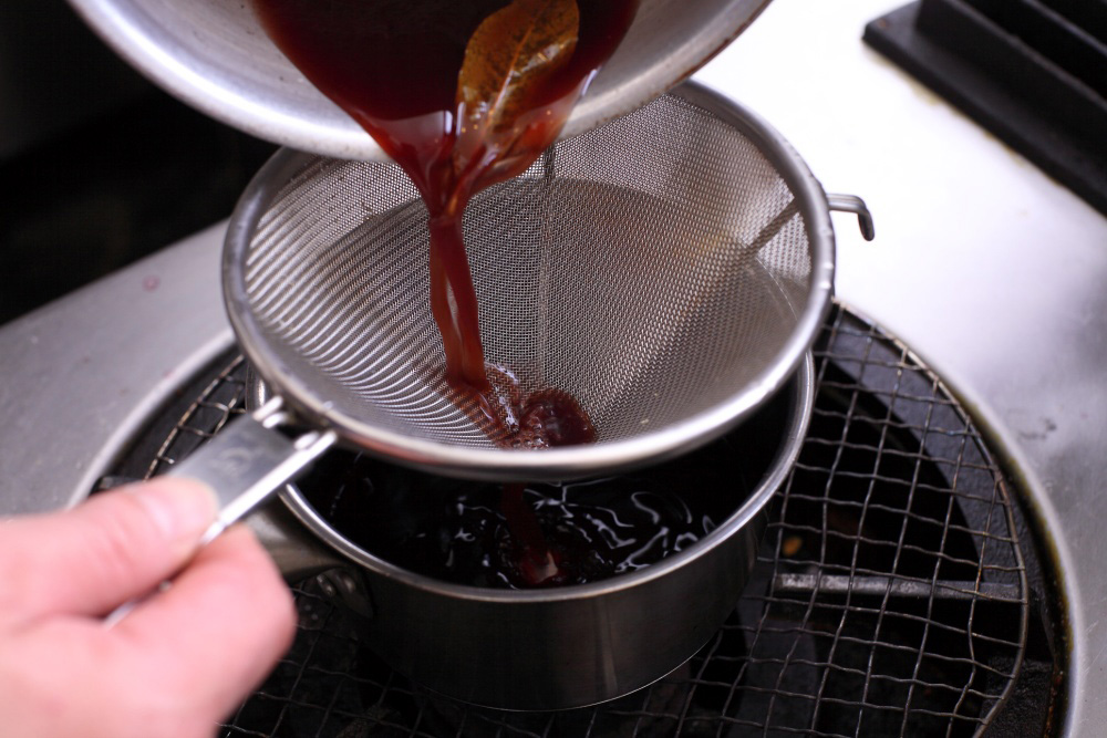 ［８］漉して合わせる