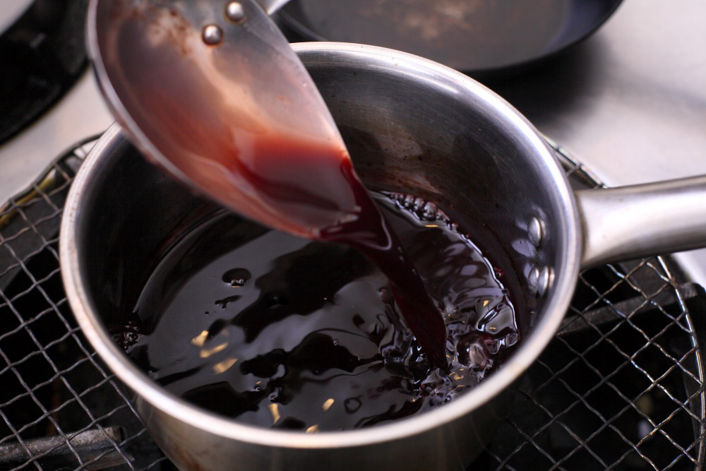 ［９］シェリービネガーで調味