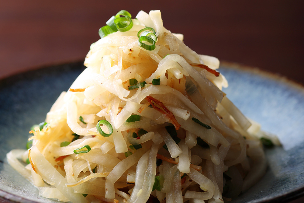 “中火でじっくり”が生む新食感「ダイコンの炒め物」