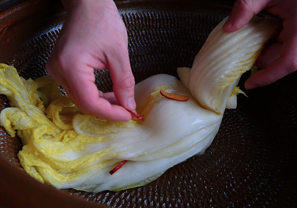 【連載】「韓国の発酵技×日本の旬」が光るガストロノミックなキムチ。京都「INA KIMUCHI（イナ　キムチ）」